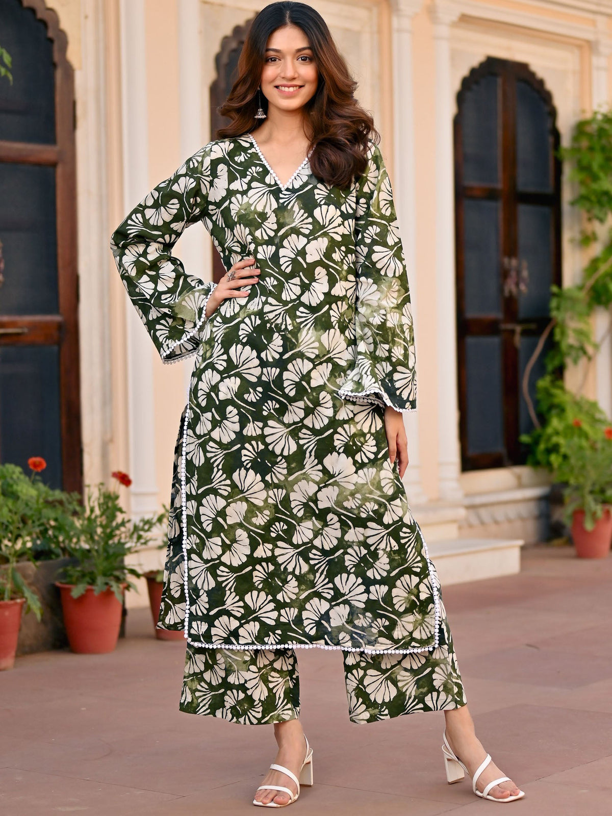 green cotton printed kurta set