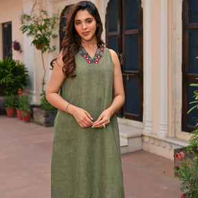 Green Cotton Embroidered Kurta Set