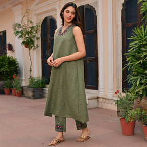 Green Cotton Embroidered Kurta Set