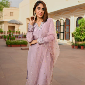 MAUVE SILK KURTA AND SEMI PATIALA SET