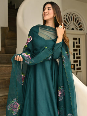 Green Anarkali Embroidered Dupatta